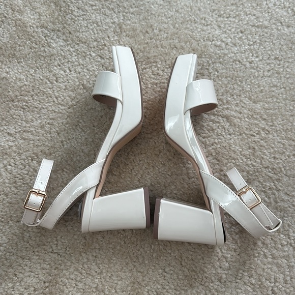 Rachel Zoe Nude Heels - Picture 4 of 7